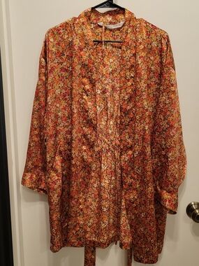 Victoria's Secret Orange Multi Floral Satin Robe